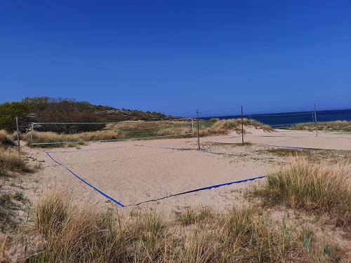 Beach volley på Sandvig strand